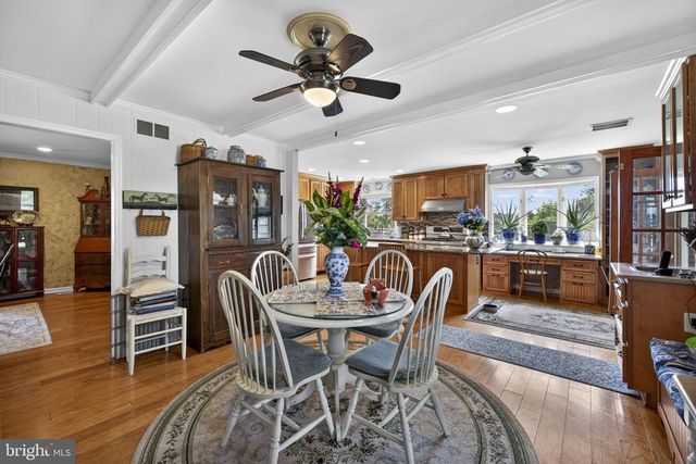 3934 RECTORTOWN RD, Marshall, VA 20115