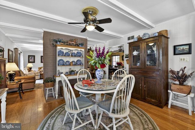 3934 RECTORTOWN RD, Marshall, VA 20115