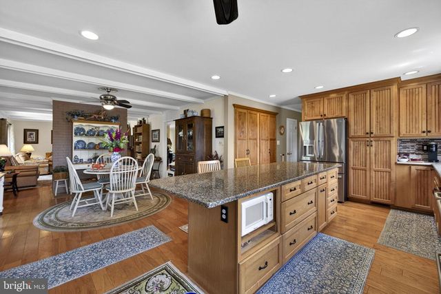 3934 RECTORTOWN RD, Marshall, VA 20115