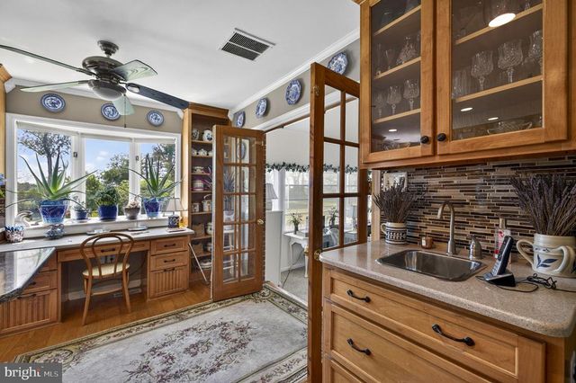 3934 RECTORTOWN RD, Marshall, VA 20115