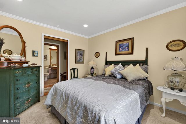 3934 RECTORTOWN RD, Marshall, VA 20115