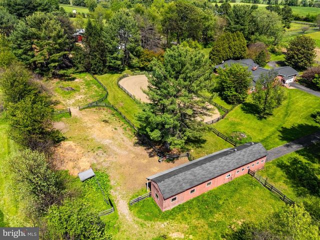 3934 RECTORTOWN RD, Marshall, VA 20115