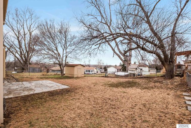 2804 Greensboro Avenue, Bellevue, NE 68005