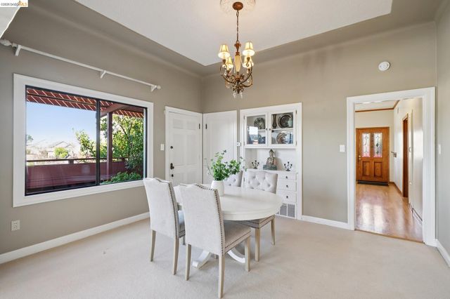 822 A St, Crockett, CA 94525