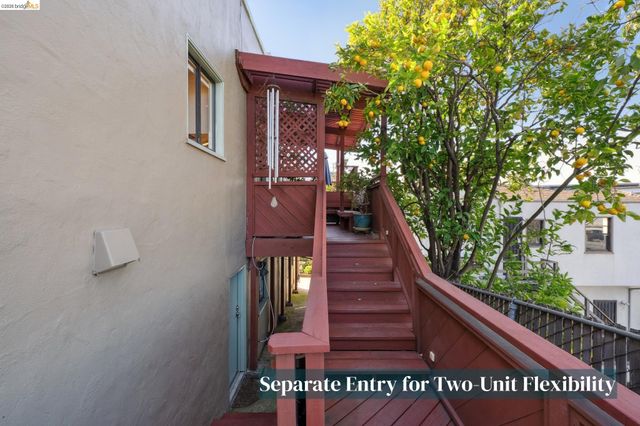 822 A St, Crockett, CA 94525