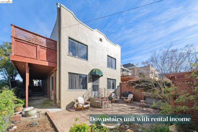 822 A St, Crockett, CA 94525