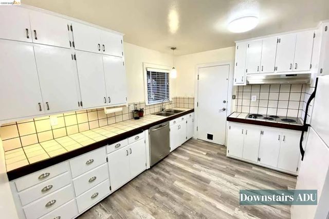 822 A St, Crockett, CA 94525