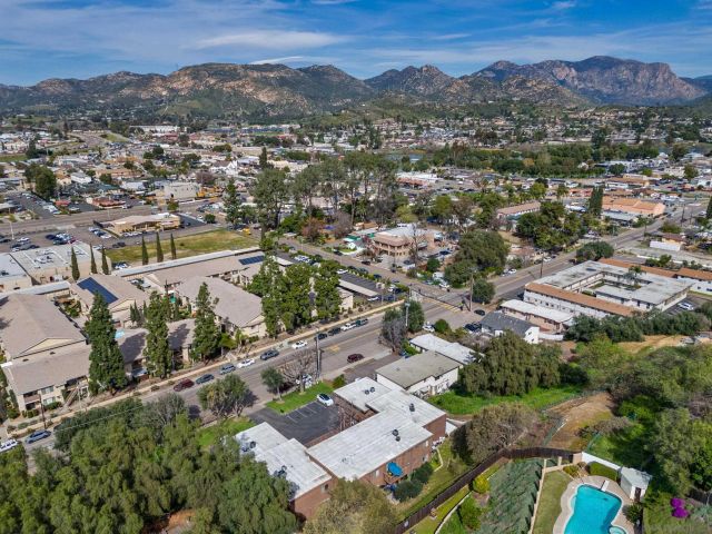 12403 Julian Ave 206, Lakeside, CA 92040