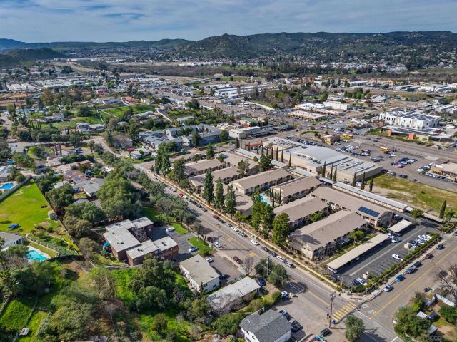 12403 Julian Ave 206, Lakeside, CA 92040