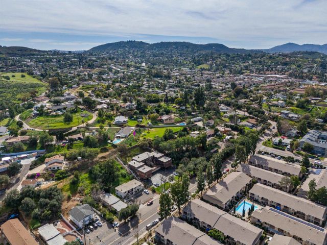 12403 Julian Ave 206, Lakeside, CA 92040