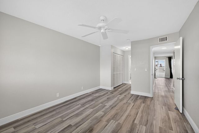 100 Shore Court 208, North Palm Beach, FL 33408