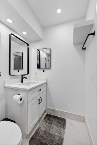 100 Shore Court 208, North Palm Beach, FL 33408