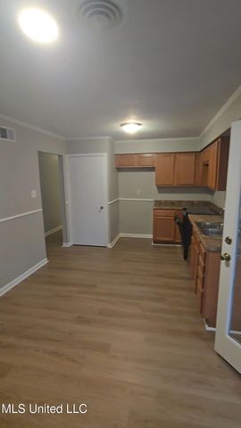 1650 Hickory Drive, Southaven, MS 38671