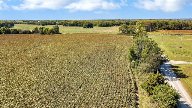 38701 W Evening Star Road, Lane, KS 66042