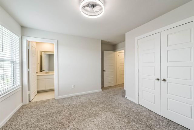 8515 Lake Groove Lane, Baytown, TX 77523