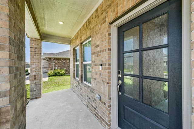 8515 Lake Groove Lane, Baytown, TX 77523
