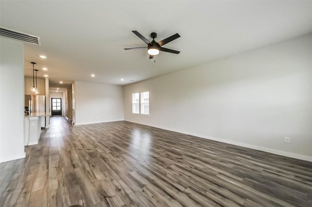 8515 Lake Groove Lane, Baytown, TX 77523