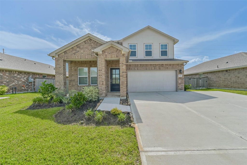 8515 Lake Groove Lane, Baytown, TX 77523