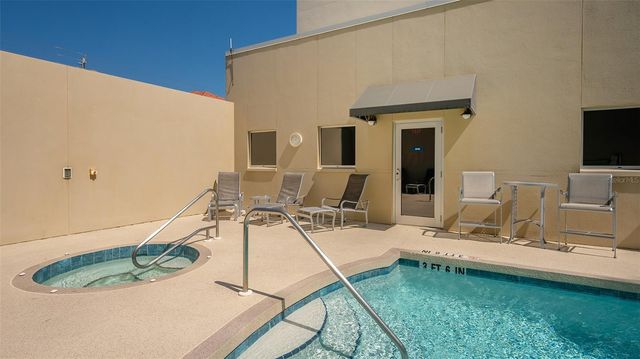 235 COCOANUT AVENUE 113C, Sarasota, FL 34236