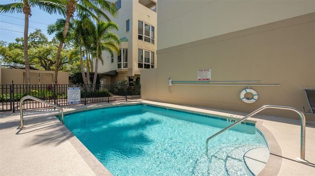 235 COCOANUT AVENUE 113C, Sarasota, FL 34236