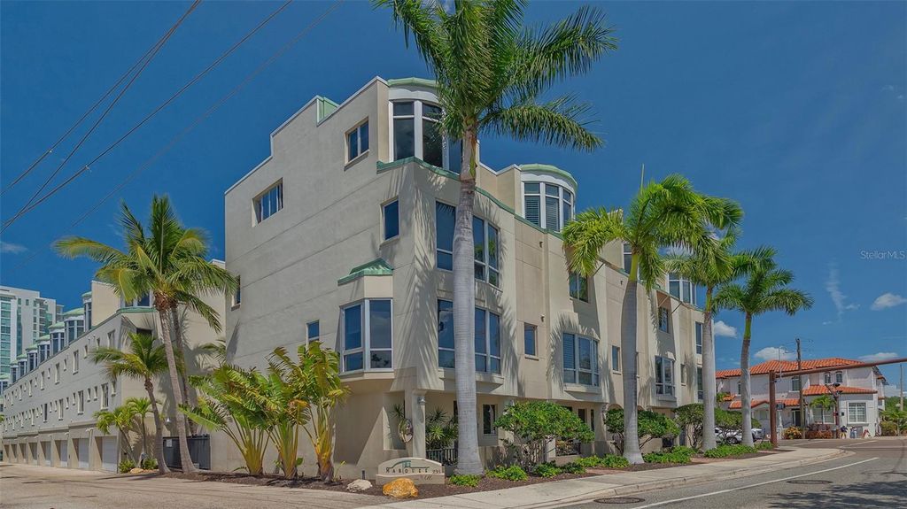 235 COCOANUT AVENUE 113C, Sarasota, FL 34236