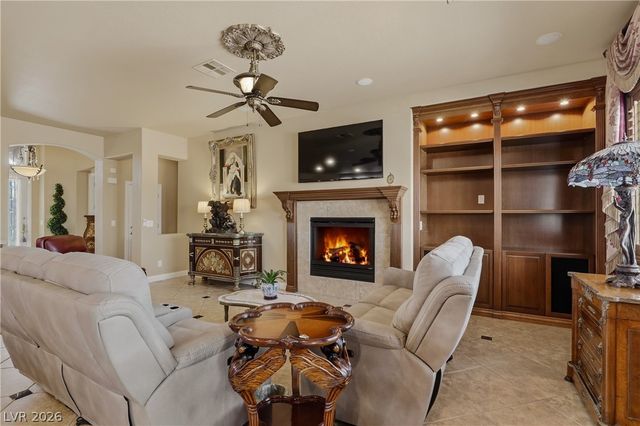 9518 Quiet Valley Avenue, Las Vegas, NV 89149