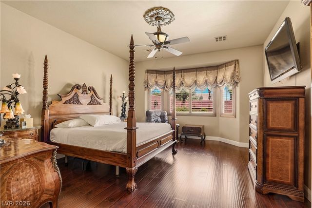 9518 Quiet Valley Avenue, Las Vegas, NV 89149