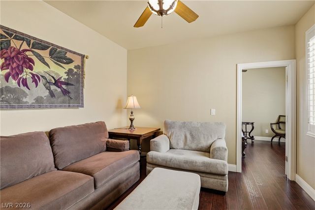 9518 Quiet Valley Avenue, Las Vegas, NV 89149