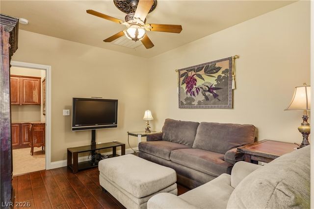 9518 Quiet Valley Avenue, Las Vegas, NV 89149