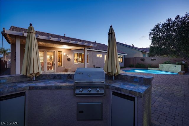 9518 Quiet Valley Avenue, Las Vegas, NV 89149