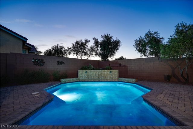 9518 Quiet Valley Avenue, Las Vegas, NV 89149