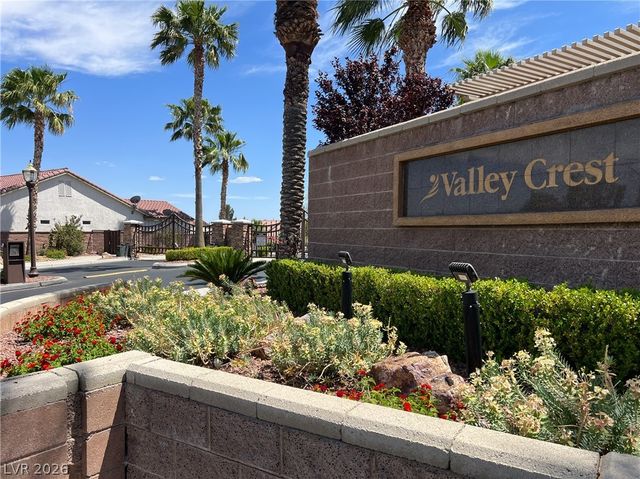 9518 Quiet Valley Avenue, Las Vegas, NV 89149