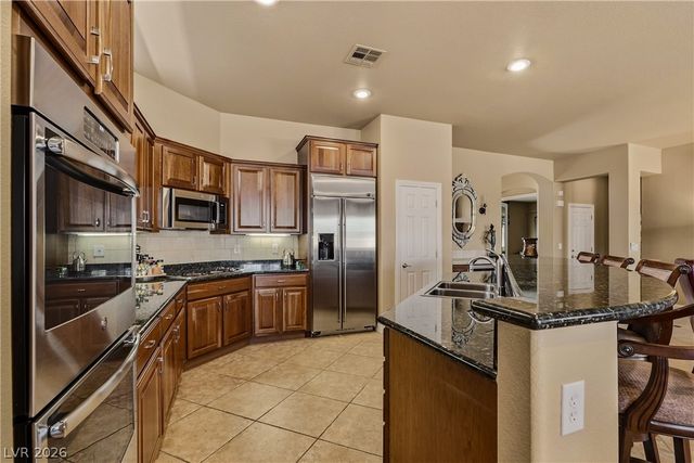 9518 Quiet Valley Avenue, Las Vegas, NV 89149