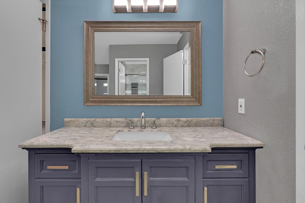 Image 31 of property listing at 1340 Lewis Street, Selma, CA 93662