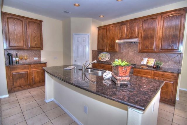 9400 Woodhurst Drive, Mckinney, TX 75072
