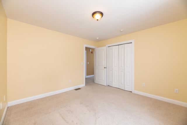 39 Sterling Drive, Laconia, NH 03246