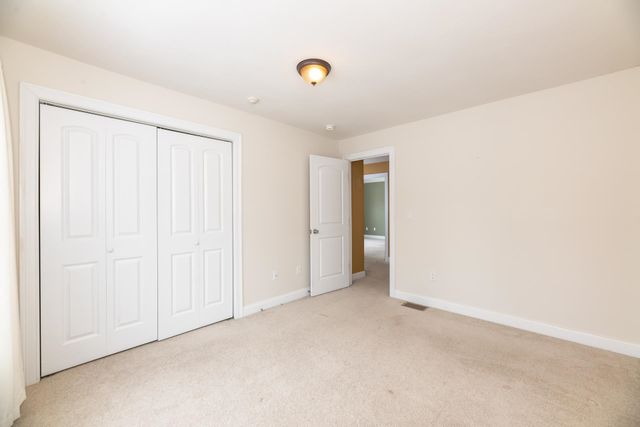 39 Sterling Drive, Laconia, NH 03246