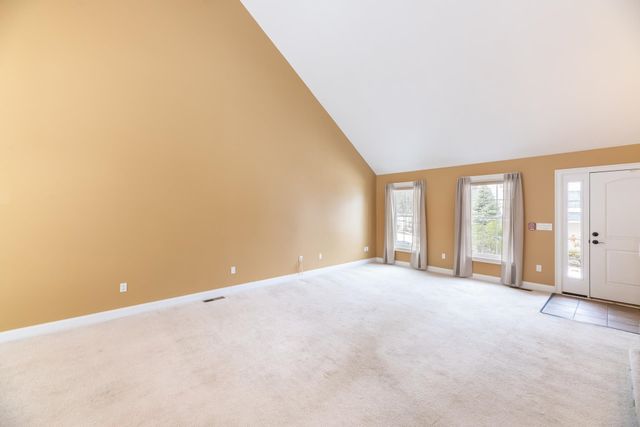 39 Sterling Drive, Laconia, NH 03246