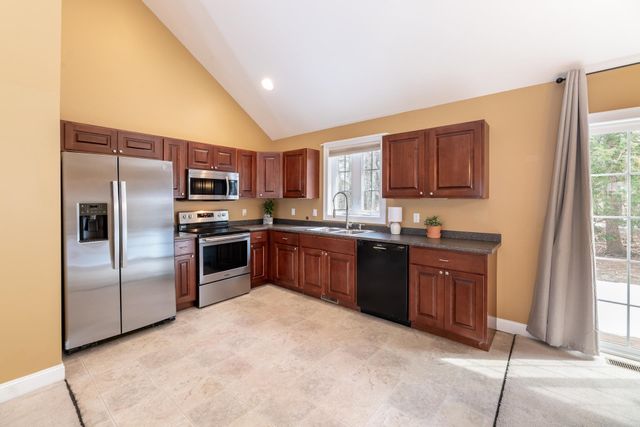 39 Sterling Drive, Laconia, NH 03246