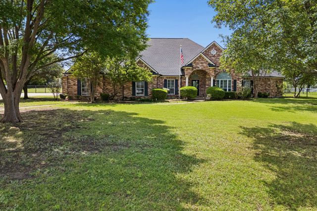3807 Quail Hollow Street, Celina, TX 75009