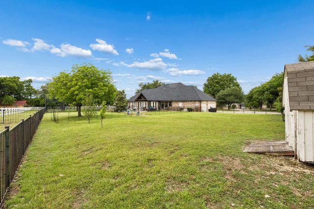 3807 Quail Hollow Street, Celina, TX 75009
