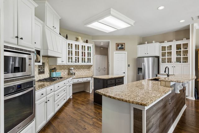 3807 Quail Hollow Street, Celina, TX 75009