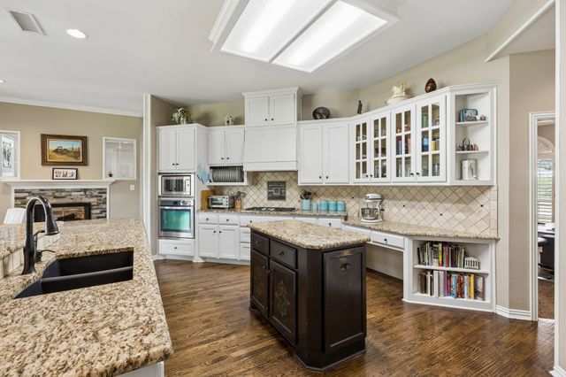 3807 Quail Hollow Street, Celina, TX 75009