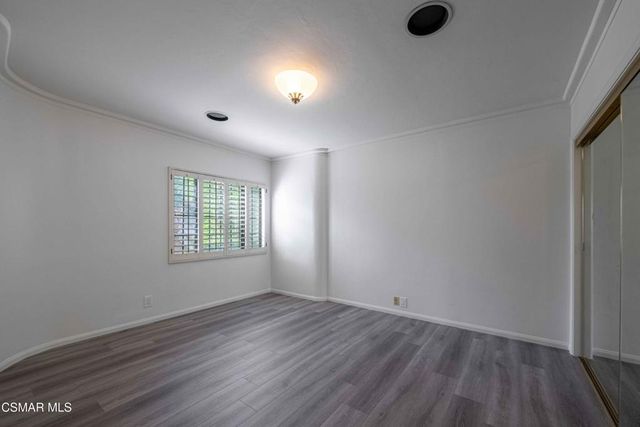 10129 Sarah Street, Toluca Lake, CA 91602