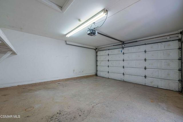 10129 Sarah Street, Toluca Lake, CA 91602