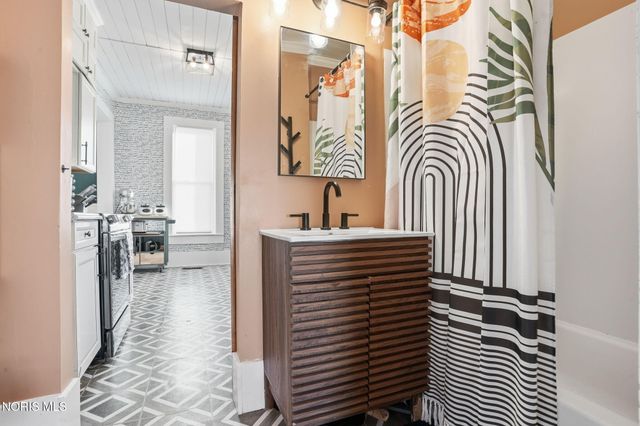 2604 N Main Street, Findlay, OH 45840