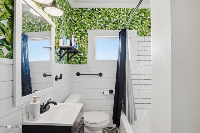 2604 N Main Street, Findlay, OH 45840