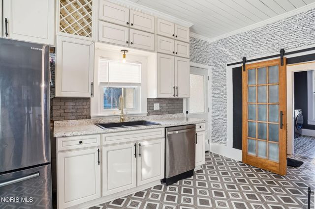 2604 N Main Street, Findlay, OH 45840