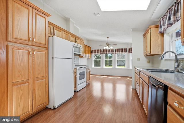 7 JUNIPER CIR, New Hope, PA 18938