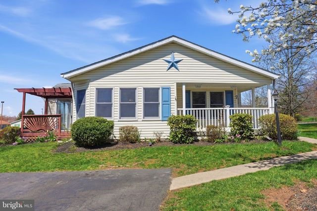 7 JUNIPER CIR, New Hope, PA 18938